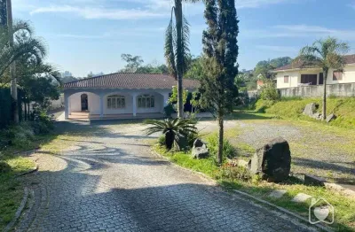 Casa com 3 quartos à venda na Rua Ottokar Doerffel, 86348, São Marcos, Joinville