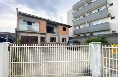 Casa com 3 quartos à venda na Rua Quinze de Novembro, 44007, Vila Nova, Joinville