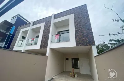 Casa com 3 quartos à venda na Rua Quinze de Novembro, 70863, Vila Nova, Joinville