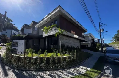 Casa com 3 quartos à venda na Rua Guilherme Zilmann, 186, Vila Nova, Joinville