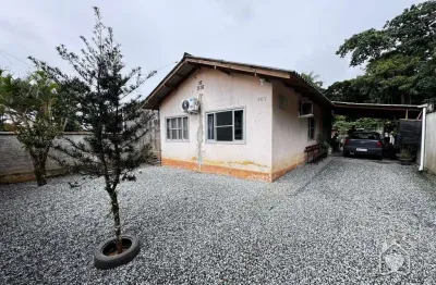 Casa com 2 quartos à venda na Rua Quinze de Novembro, 40638, Vila Nova, Joinville