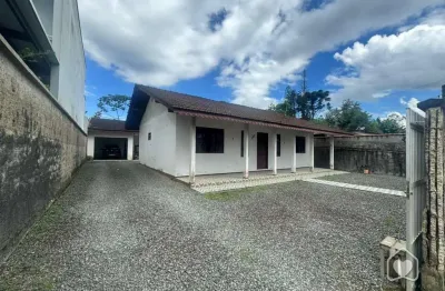 Casa com 3 quartos à venda na Rua Quinze de Novembro, 41286, Vila Nova, Joinville