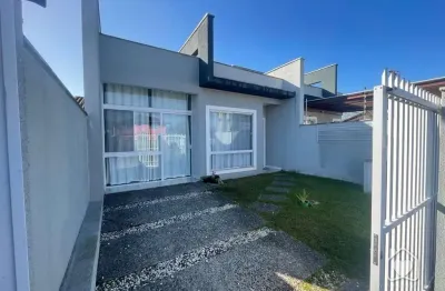 Casa com 2 quartos à venda na Rua Quinze de Novembro, 46361, Vila Nova, Joinville