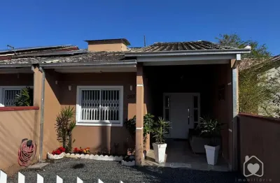 Casa com 2 quartos à venda na Rua Quinze de Novembro, 64414, Vila Nova, Joinville