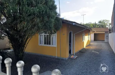 Casa com 2 quartos à venda na Rua Quinze de Novembro, 55441, Vila Nova, Joinville