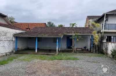 Casa com 2 quartos à venda na Rua Quinze de Novembro, 30900, Vila Nova, Joinville