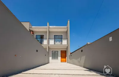 Casa com 2 quartos para alugar na Rua Benjamin Antônio Pegorette, 391, Vila Nova, Joinville