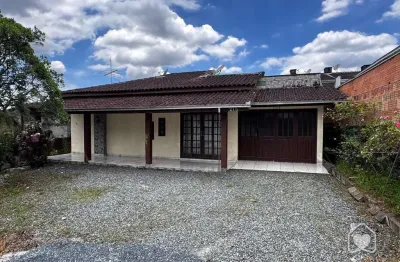 Casa com 3 quartos à venda na Rua Quinze de Novembro, 11507, Vila Nova, Joinville