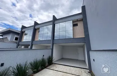 Casa com 3 quartos à venda na Rua Rui Barbosa, 10887, Zona Industrial, Joinville