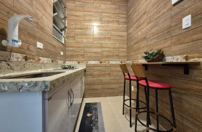 Studio reformado no centro rj - charme, conforto e localização - 27m² - pronto para morar