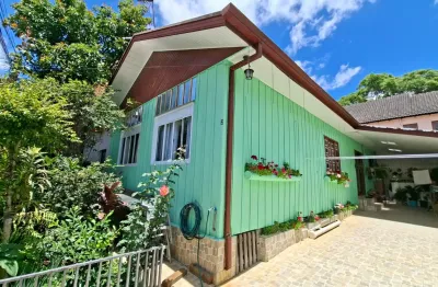 Casa com 4 quartos à venda na Rua Brigadeiro Arthur Carlos Peralta, 159, Boa Vista, Curitiba