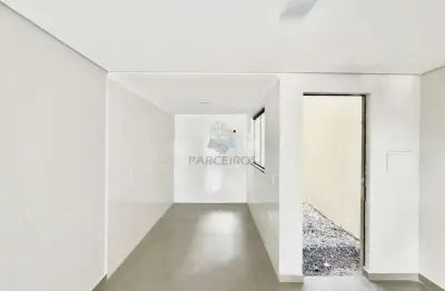Sobrado com 2 suítes à venda, com 88.00 m , sítio cercado, curitiba - pr