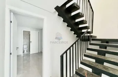 Sobrado com 2 suítes à venda, com 88.00 m , sítio cercado, curitiba - pr