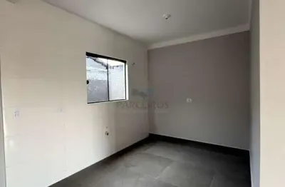 Sobrado à venda, com 3 quartos localizado no umbará, curitiba - pr