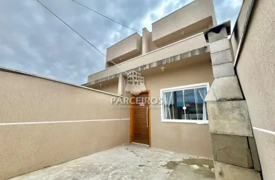 Casa com 2 quartos à venda na Rua Cypriano Ribeiro, Sítio Cercado, Curitiba, 65 m2 por R$ 320.000
