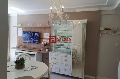 Apartamento com 2 quartos à venda na largo fagundes, 30, centro, florianópolis por r$ 607.000