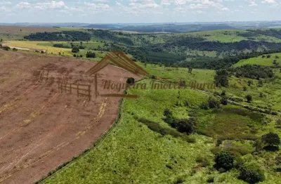Fazenda à venda na Rua Dona Francisca Leonel, Zona Rural, Piraju