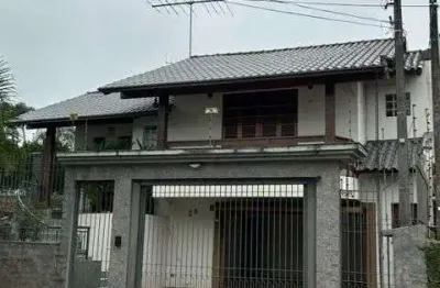 Belo sobrado a venda na encosta do sol na cidade de estancia velha-rs.