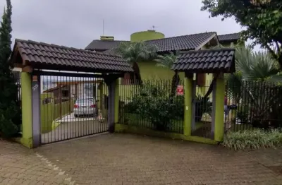 Esta a procura de uma casa ampla para morar com sua familia, entre em contato!