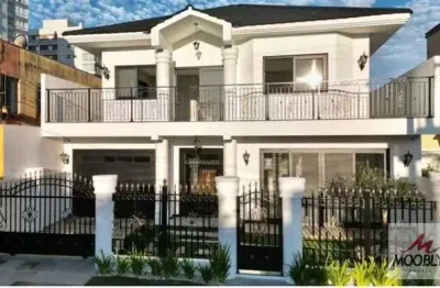 Mansao em estilo neoclassico, com cinco suites, atlantida-rs