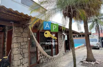Casa para venda em duque de caxias, jardim vinte e cinco de agosto, 4 dormitórios, 2 suítes, 5 banheiros, 6 vagas