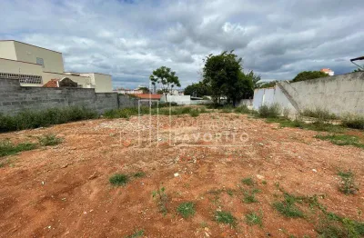 Vende-se terreno plano de 900m , anhangabaú - jundiaí-sp - r 2.660.000,00
