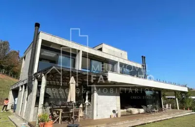 Casa para locação com 4 suítes no condomínio parque dos manacás - 18mil
