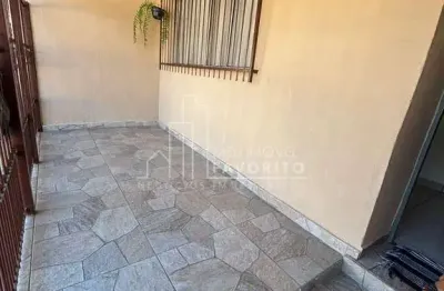 Oportunidade  casa com quintal grande e 2 dorms no santa gertrudes, jundiaí
