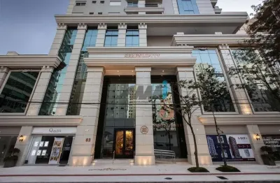 Apartamento com 3 quartos à venda na rua 2500, 82, centro, balneário camboriú por r$ 2.690.000