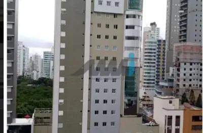 Apartamento com 3 quartos à venda na rua 4000, 100, centro, balneário camboriú por r$ 3.410.000