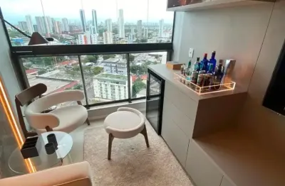Apartamento com 3 quartos sendo 1 suíte no coração da madalena, recife/ pe