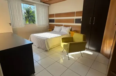 Av do turismo, cond santorine, 5 quartos sendo 3 suítes, 1600m2, piscina, edícula
