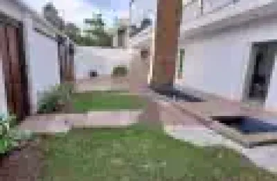 Cond greenwood park, aleixo, casa com 450m2, 4 qtos sendo 2 suítes, areá goumert, piscina