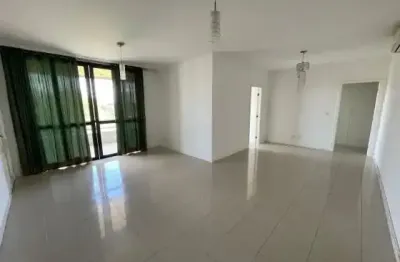 Ponta negra. cond. claudio santoro. com 170m2, 3 suites, sala para 3 ambientes e 3 vagas.