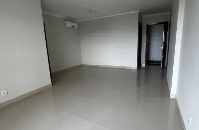 Cond. genève com 92m², 3 quartos sendo 1 suite,  sala para 2 ambientes e 2 vagas.
