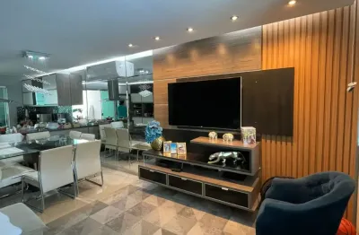 Cond. forrest hill. casa com 3 quartos sendo 1 suite, sala para 2 ambientes, com armarios e ar,.
