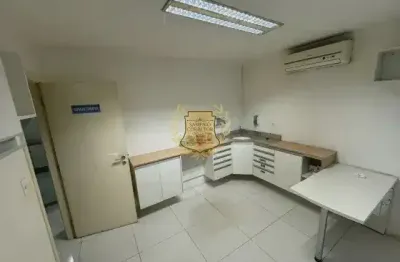 Predio/comercial, av. brasil, 2 pisos, pronto para consultorio, 10x19, garagem para 8 carros