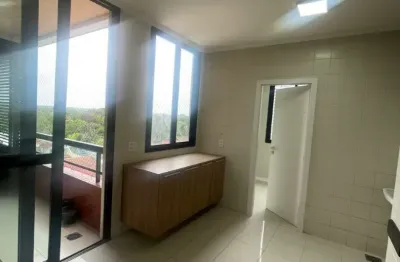 Cond. claudio santoro | ponta negra 3 suites + 1 escritorio, fino acabamento.