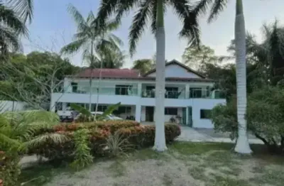 Clube de campo ponta negra, 5 quartos sendo 4 suítes, 1.500m2 de terreno,  mobilada, 6 vagas, agua