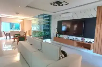 Ponta negra. cond. morada dos passaros, casa duplex com 4 suites, sala para 3 ambientes e 4 vagas.