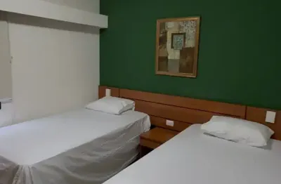 Flat adrianópolis, mobiliado, sala 2 ambientes, 1 quarto, cozinha