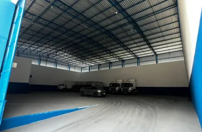 Galpão no coroado, cond. fechado, 1.200m2, 10 metros pé direito, r$ 80 mil