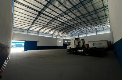 Galpão no coroado, cond. fechado, 1.200m2, 10 metros pé direito, r$ 80 mil