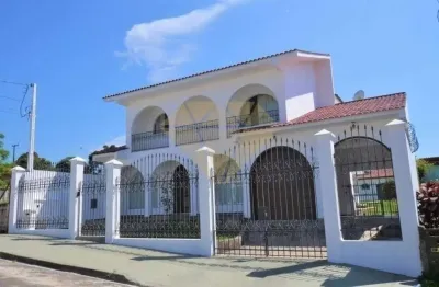 Sobrado com 5 quartos à venda, jardim carvalho - ponta grossa