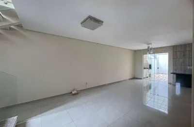 Sobrado com 3 quartos para locação, olarias - ponta grossa