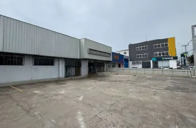 Casa comercial com 3 salas para alugar na Avenida Souza Naves, Chapada, Ponta Grossa