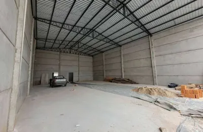 Barracão para locação - av. carlos cavalcanti - 300m²