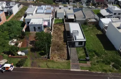 Meio lote com projeto aprovado de casa 72,00m   bairro são francisco pato branco