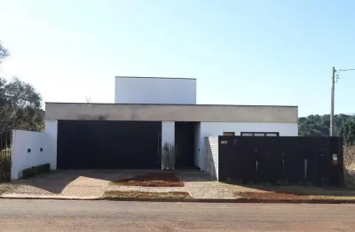 Casa de alto padrão a venda no bairro são luis - 01 suite e 02 quartos