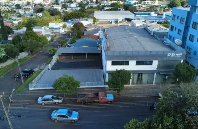 Sala comercial com 900m  e com estacionamento - para locação - pato branco